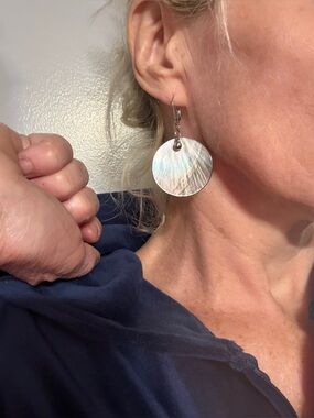 Abalone Shell Drop Earrings.
Beautiful Colour and Gorgeous Shine
Bought in Aruba